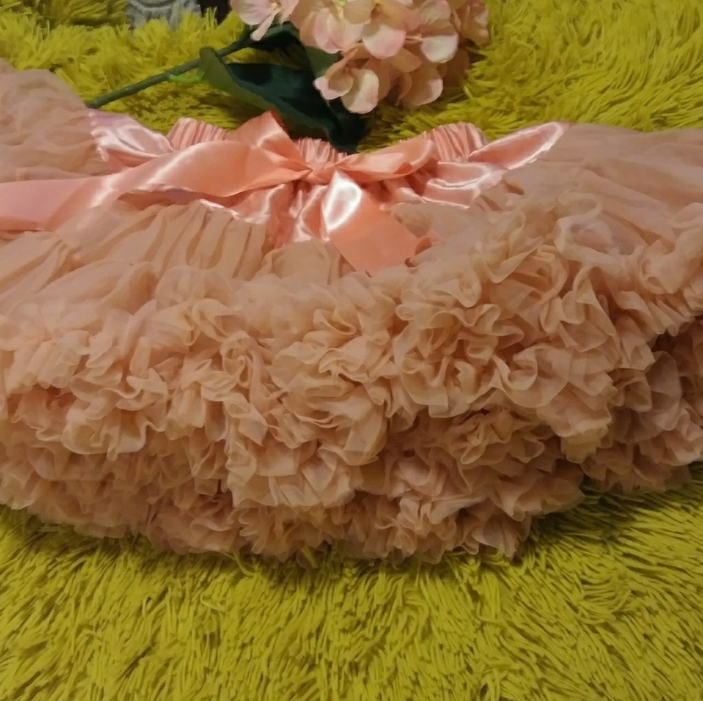 SOLD. Tutu Peach